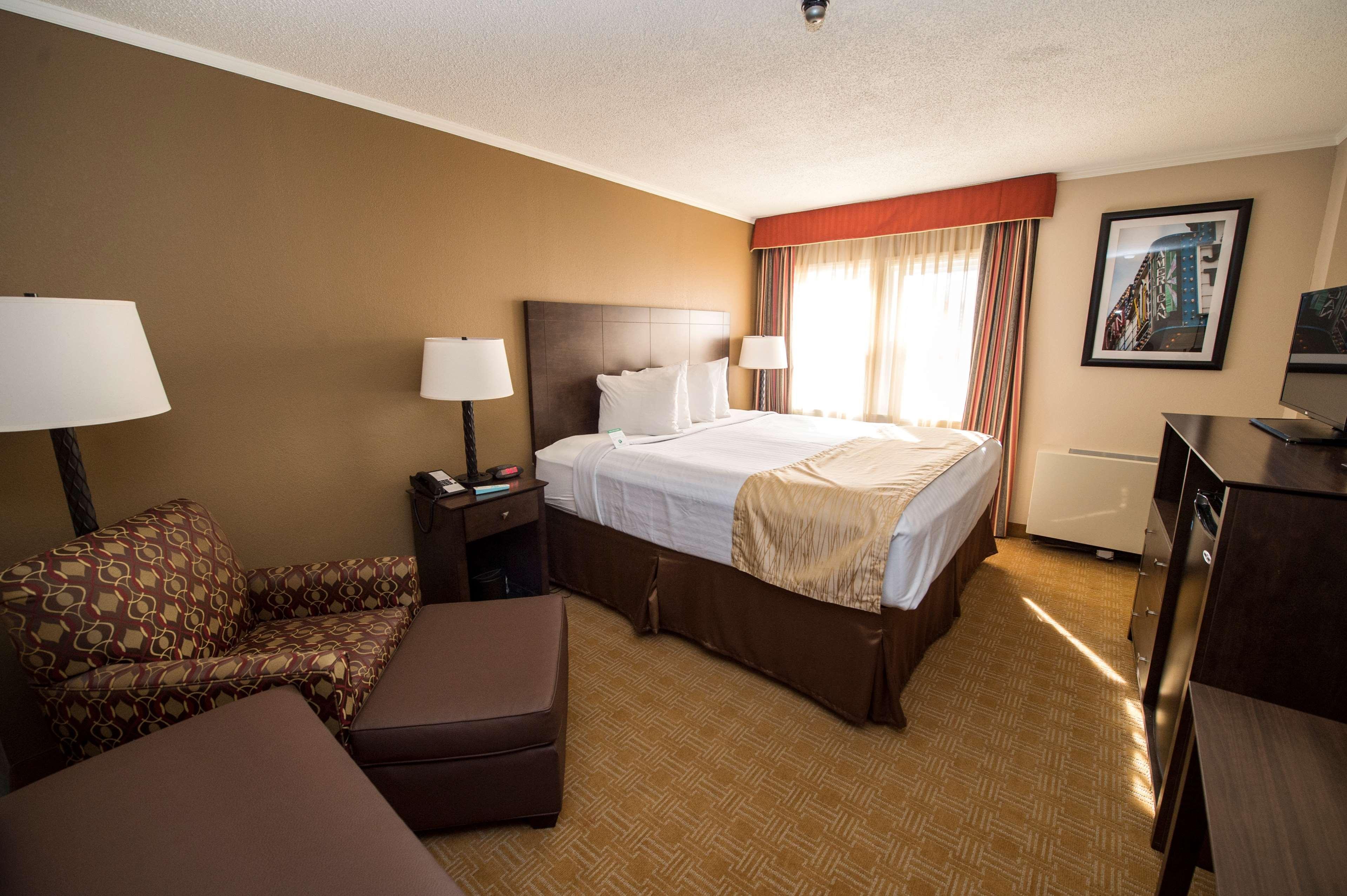 Best Western University Inn Canton Exterior foto